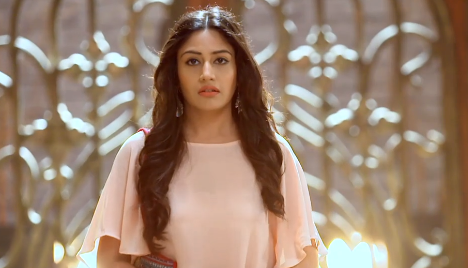 Anika wises up by more clues against Tia in Ishqbaaz