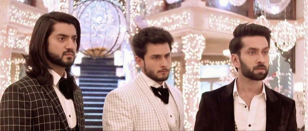 Shivay makes an unexpected announcement in Ishqbaaz