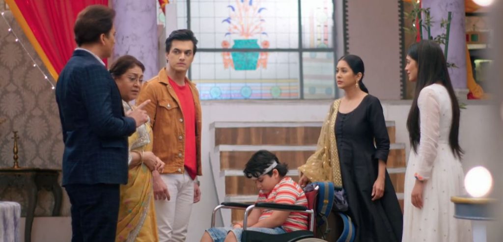 Yeh Rishta Kya Kehlata Hai 27th November 2020 Written Update Disaster