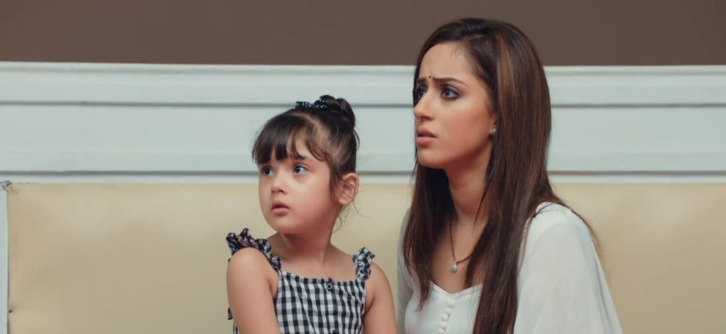 Yeh Hai Chahatein 18th July 2022 Written Update Prisha questions Ruhi