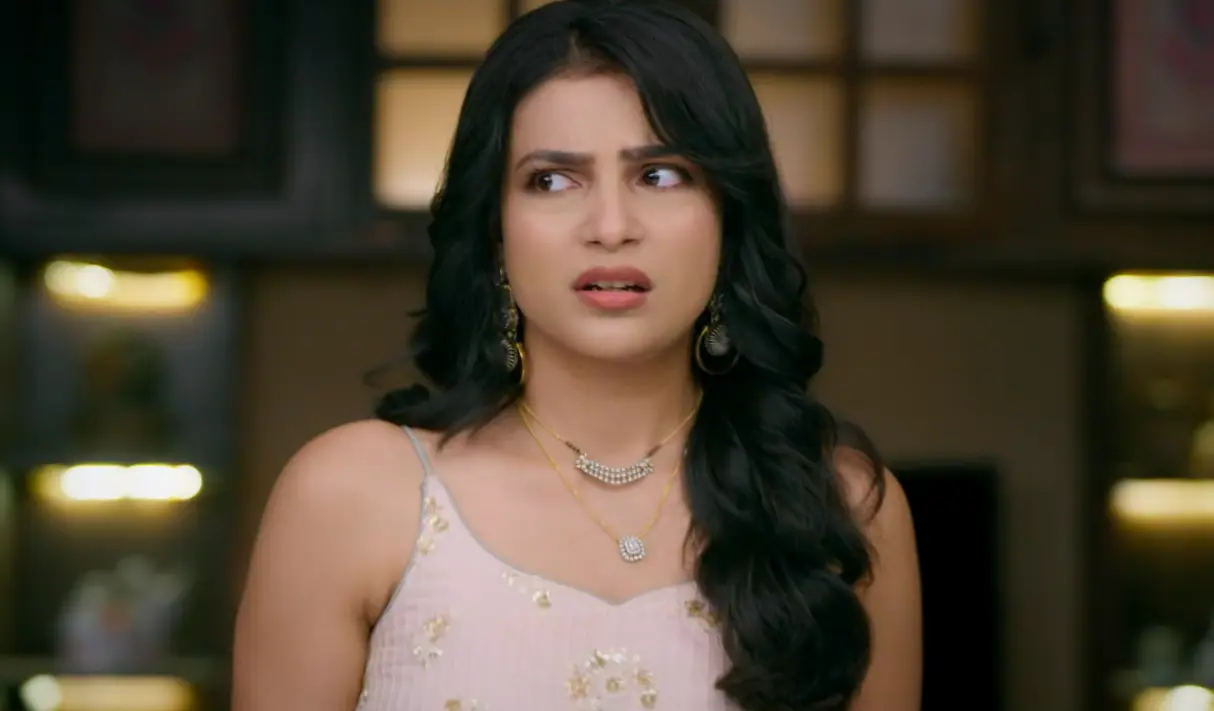 Udne Ki Aasha 28th April 2026 Written Update: Roshni Thrown Out