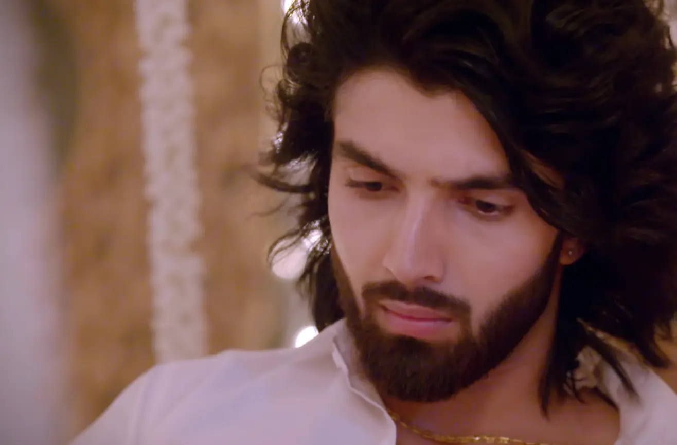 Jaane Anjaane Hum Mile 20th December 2025 Written Update: Raghav’s Secret Shakes Trust