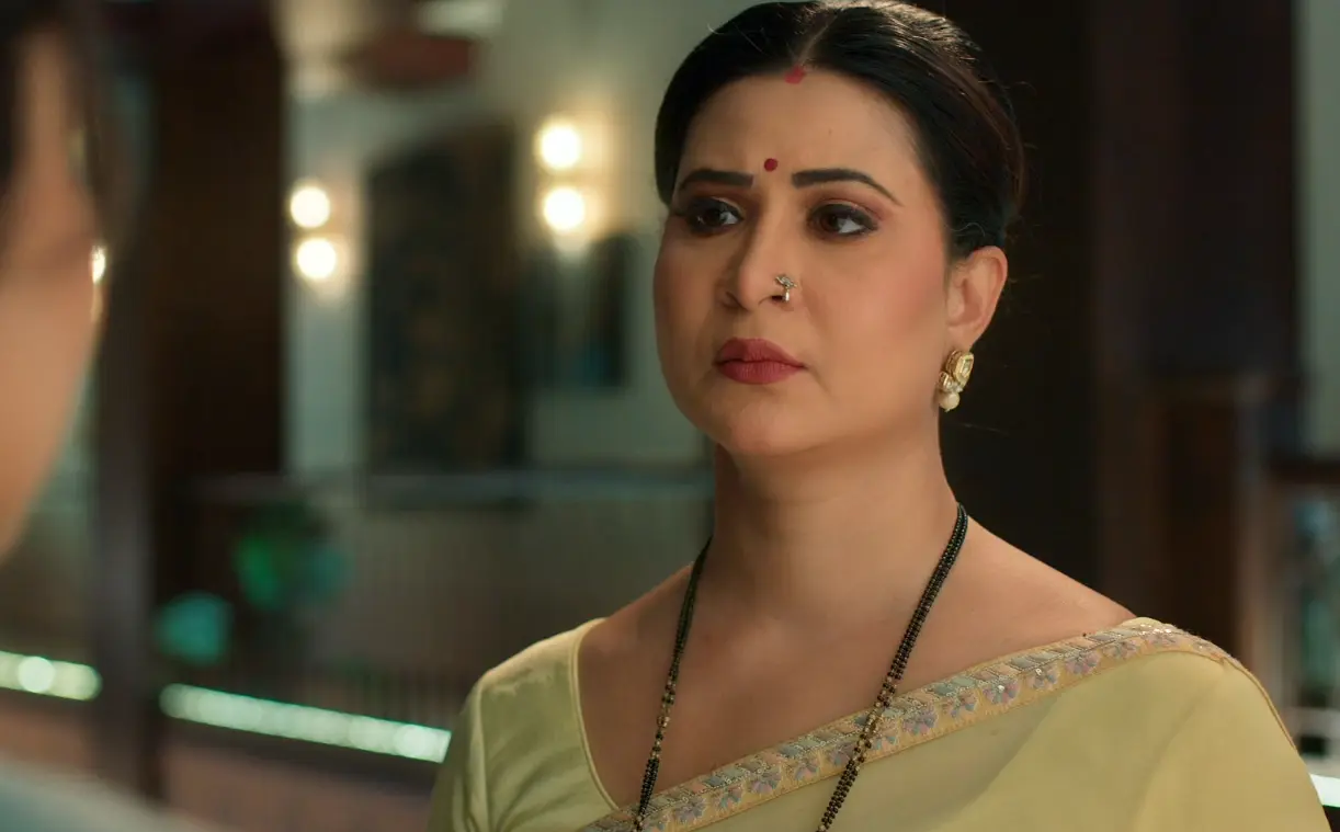 Vasudha News 25th April 2026: Karishma Throws Chandrika Out