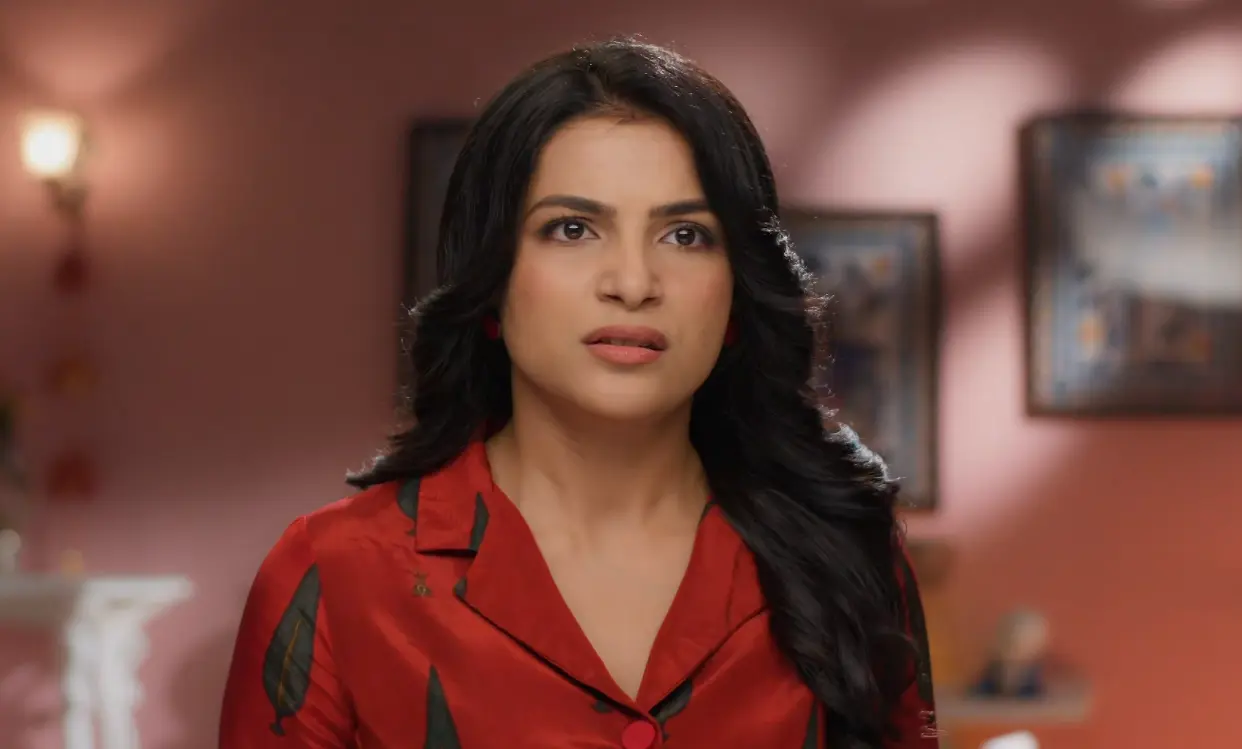 Udne Ki Aasha 11th May 2026 Written Update: Roshni’s Courtroom Chaos