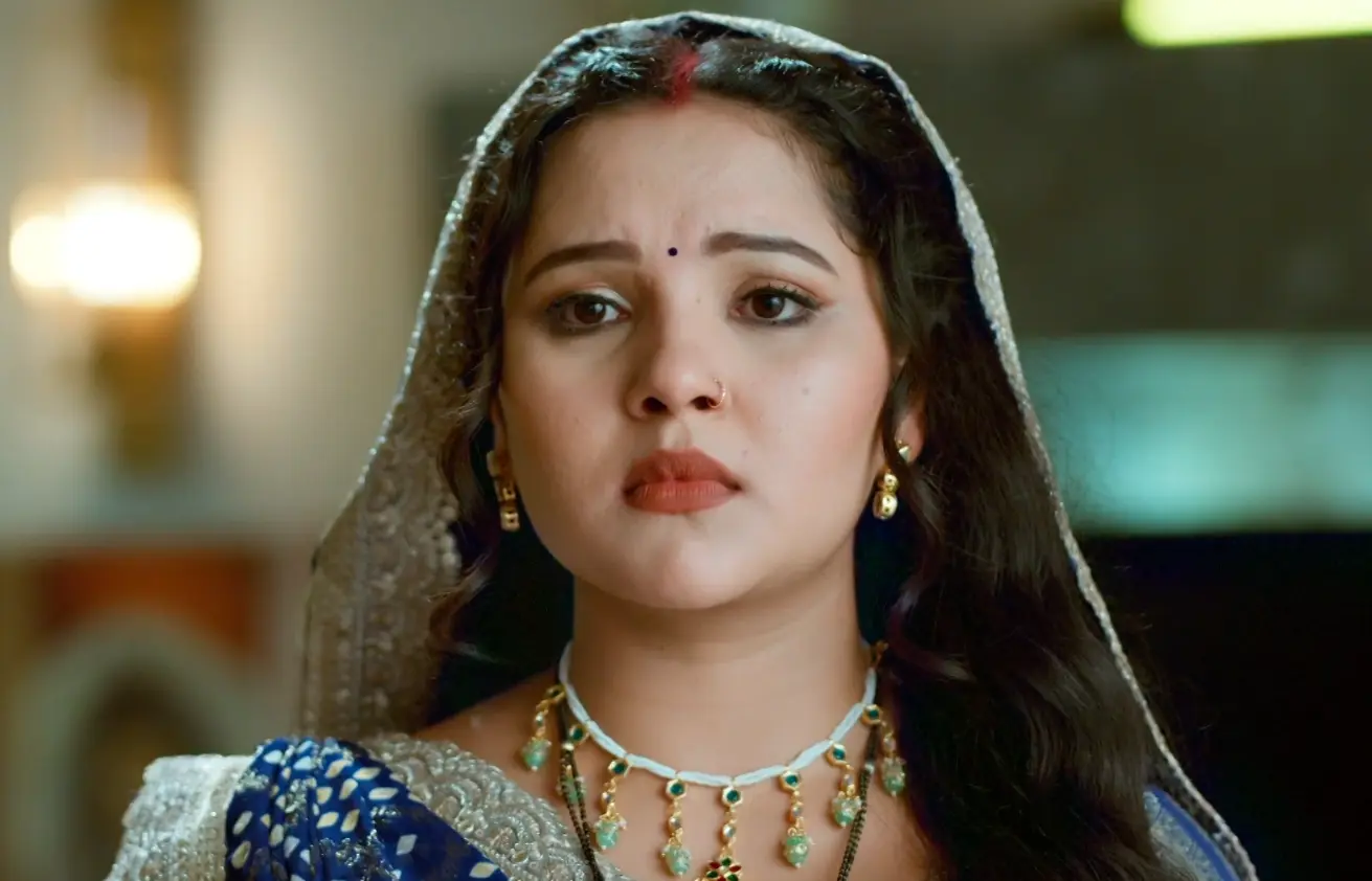 Vasudha Upcoming Twist: Dadi Gifts the Family Heirloom Necklace to Vasudha