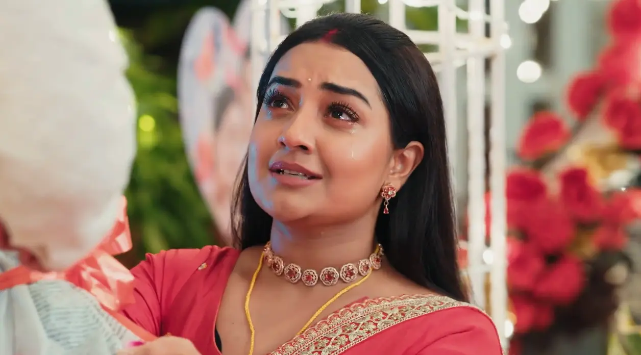 Lakshmi Niwas Upcoming: Devika Steals Money, While Radhika Faces Trouble Over Nia