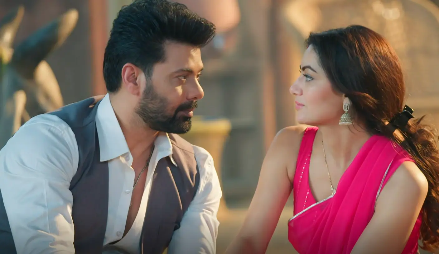 Tum Dena Saath Mera 2nd October 2026 Written Update: Rakshit Stands Up for Aparajita