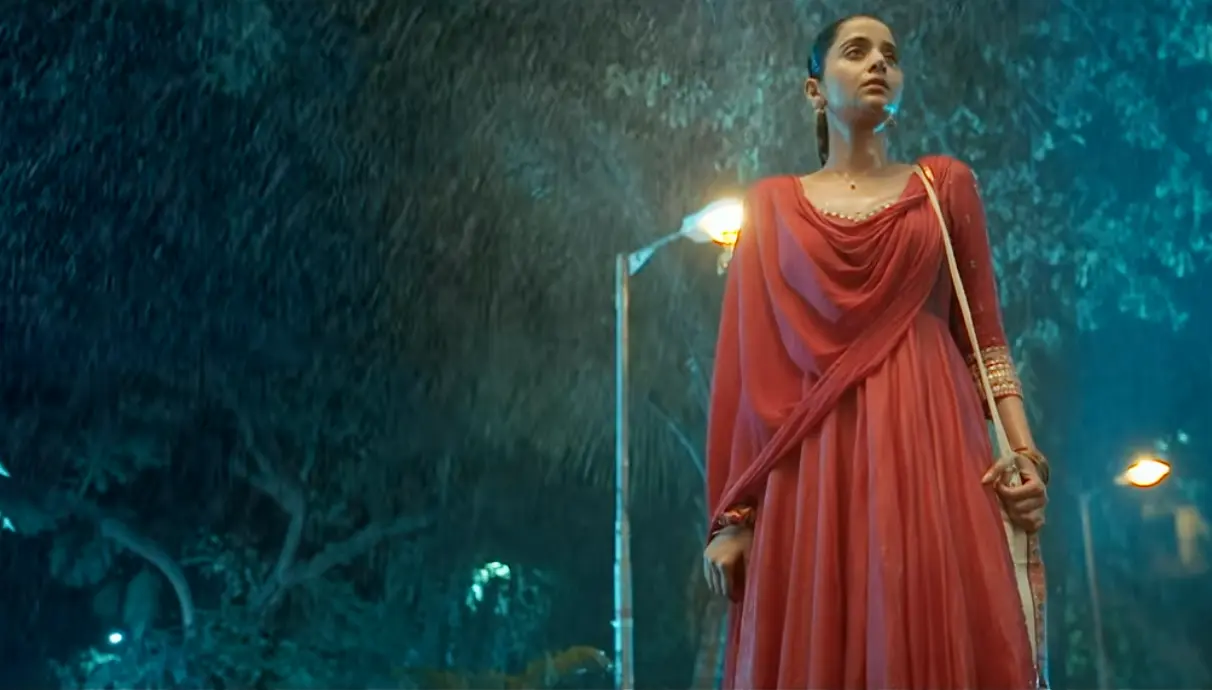 Yeh Fitoor Tera Promo Update: Soumya Falls for Jeet as He Comes to Her Rescue